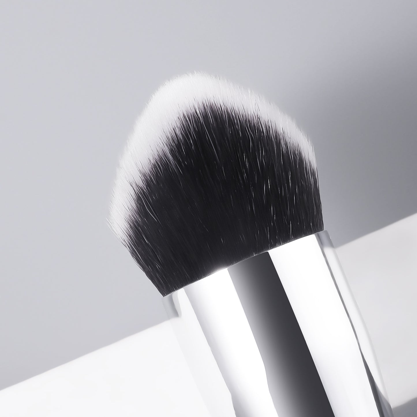 RONSHADOW Tri Edge Contour & Conceal Brush