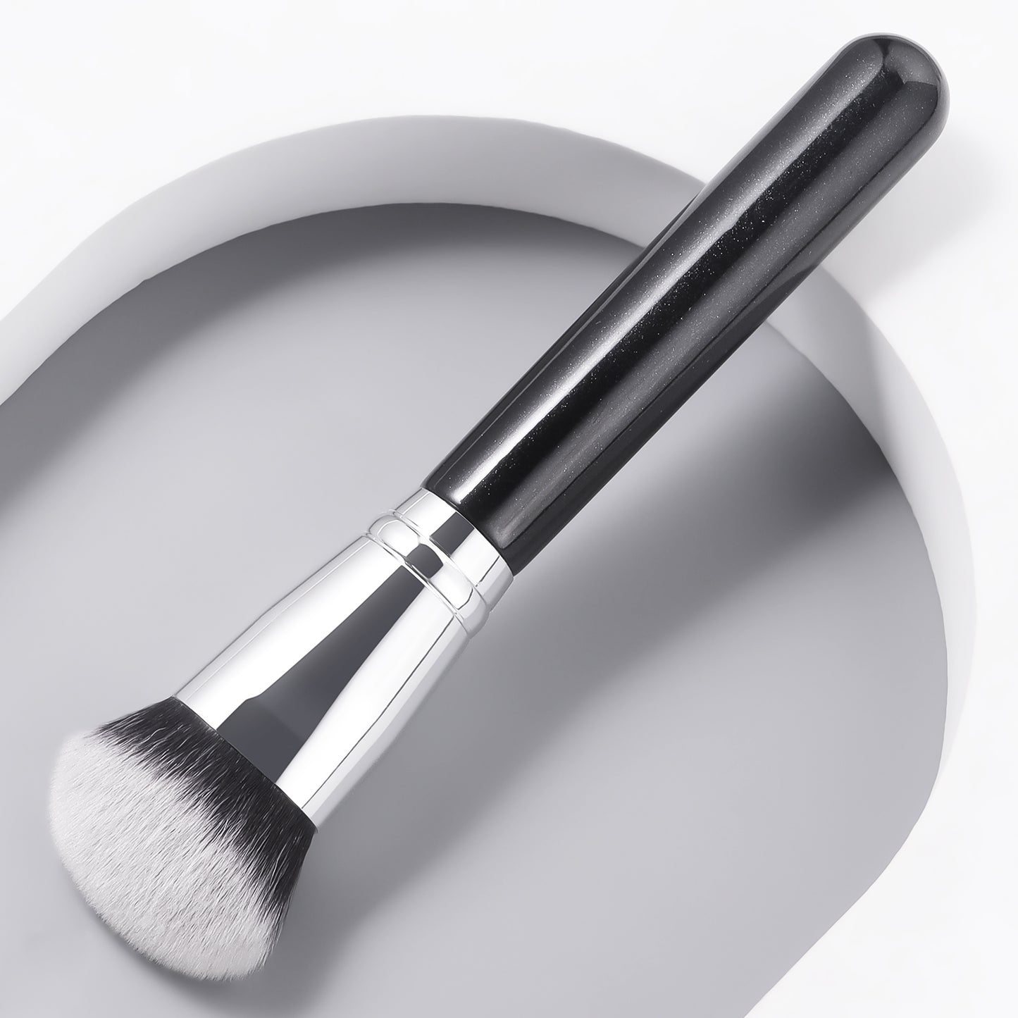 RONSHADOW Angled Foundation Brush z105