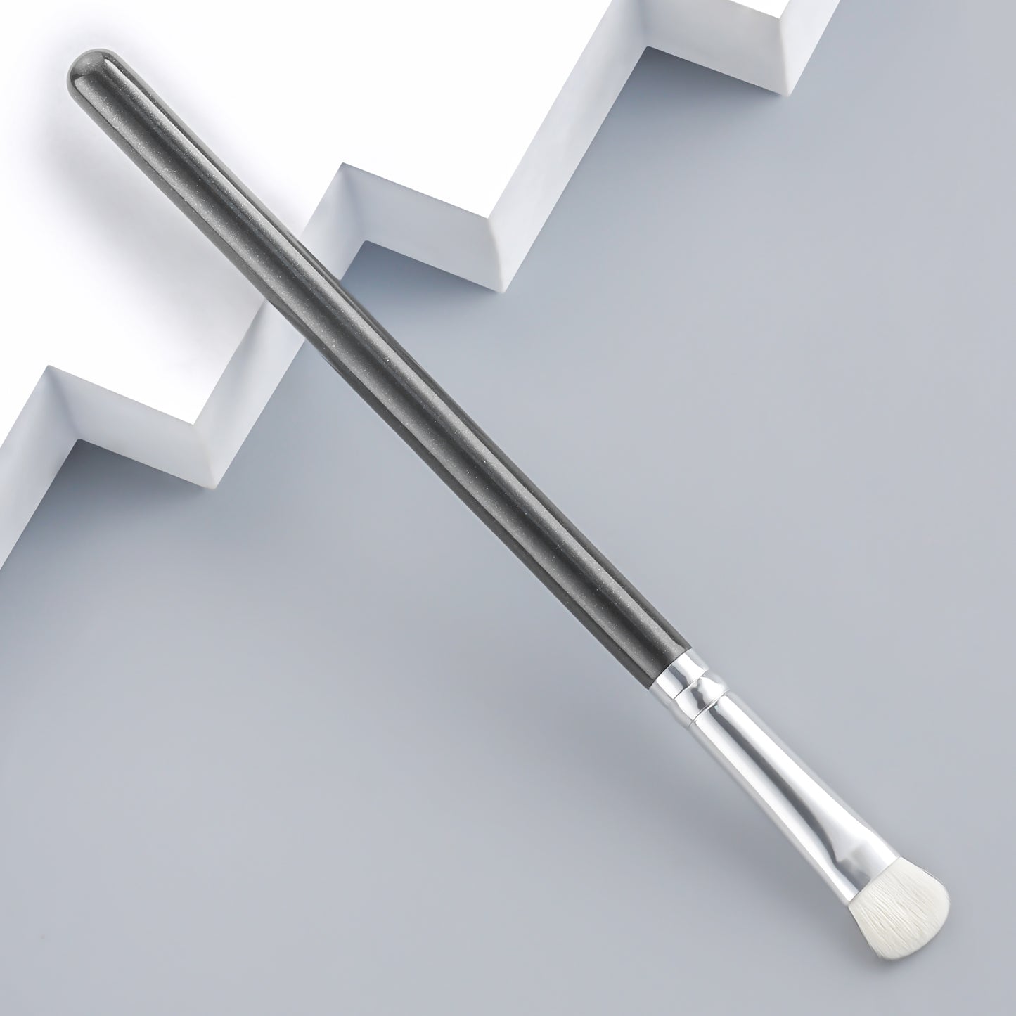 RONSHADOW Crease Blender Brush  Hooded Eye Hero | 10-Second Smoke & Vanish Technique
