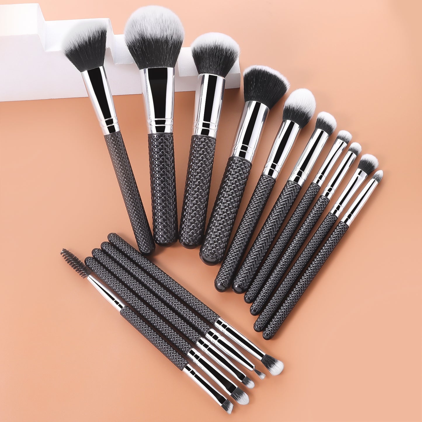 RONSHADOW BLACK DIAMOND PRO PINSELSET | *15 Pinsel in Salonqualität • Diamantgriff-Design • Reisefertig*