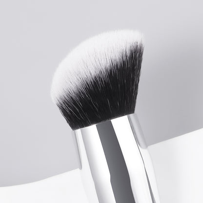 RONSHADOW Angled Foundation Brush z105